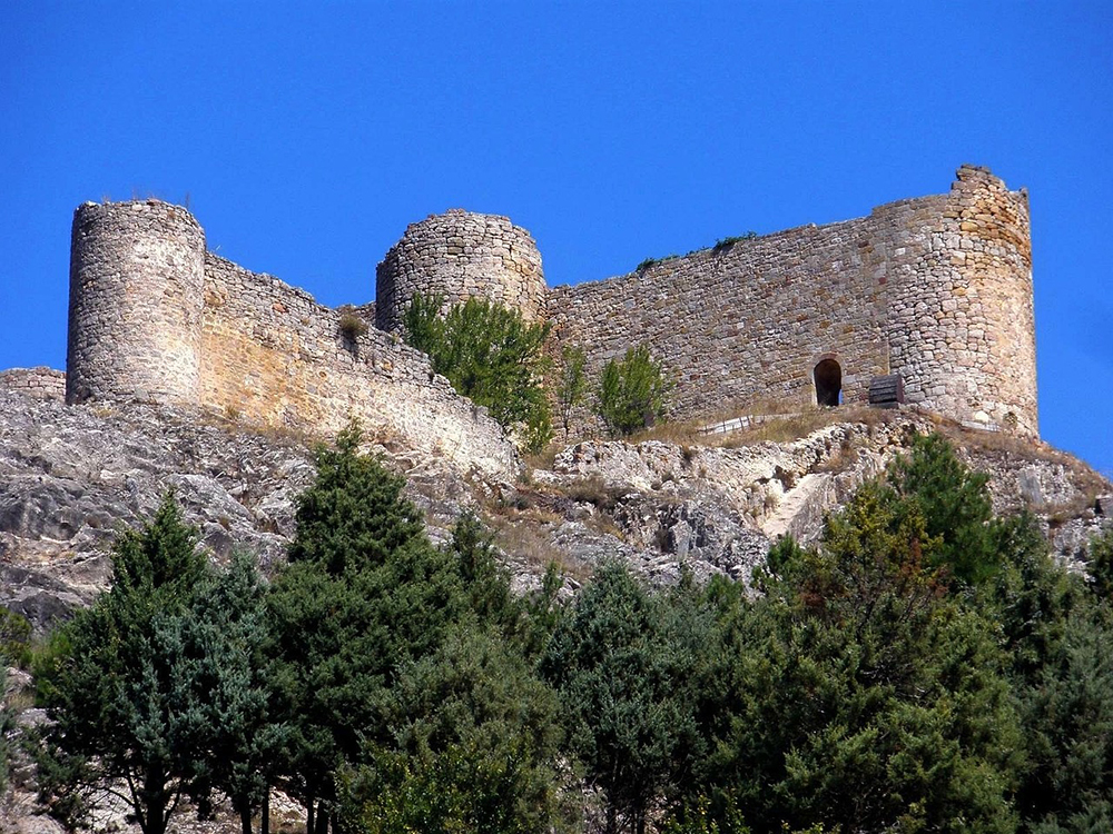 Aguilar de Campoo Castle