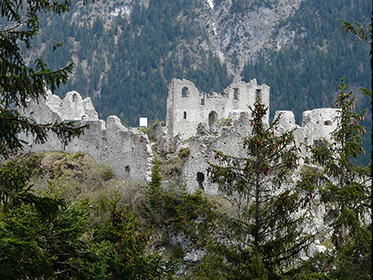 Ehrenberg Castle