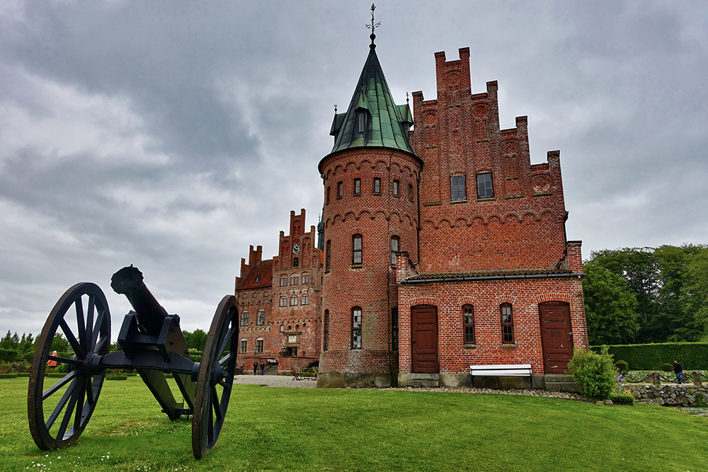 Egeskov Castle