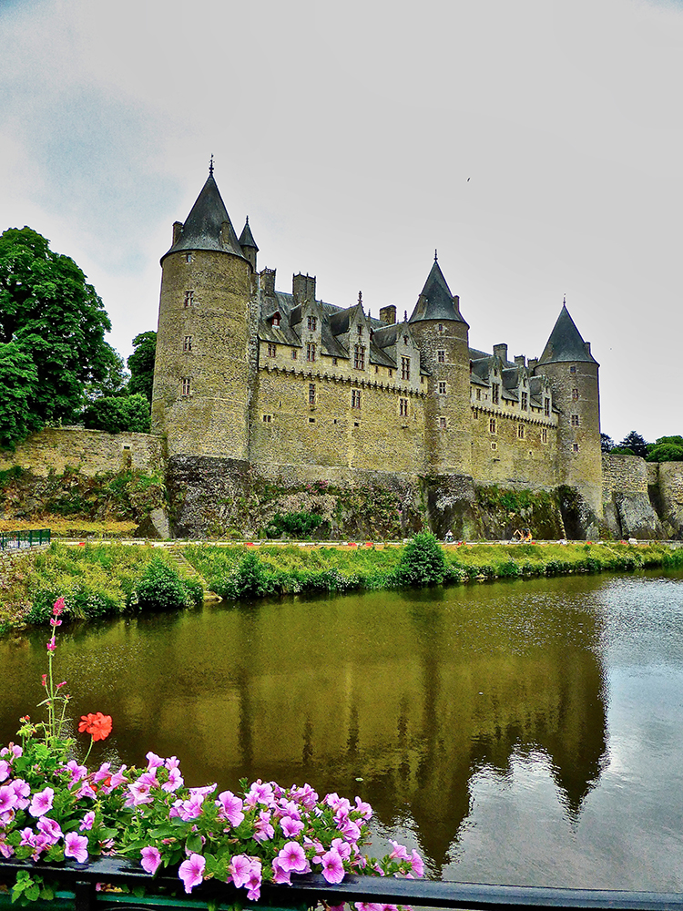 Gosselin Castle