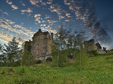 Neidpath Castle