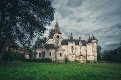 Bresse-sur-Grosne Castle