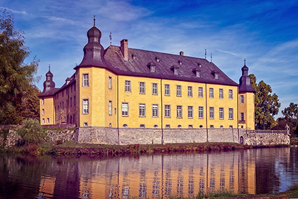 Dyck Castle