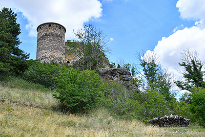 Busséol Castle